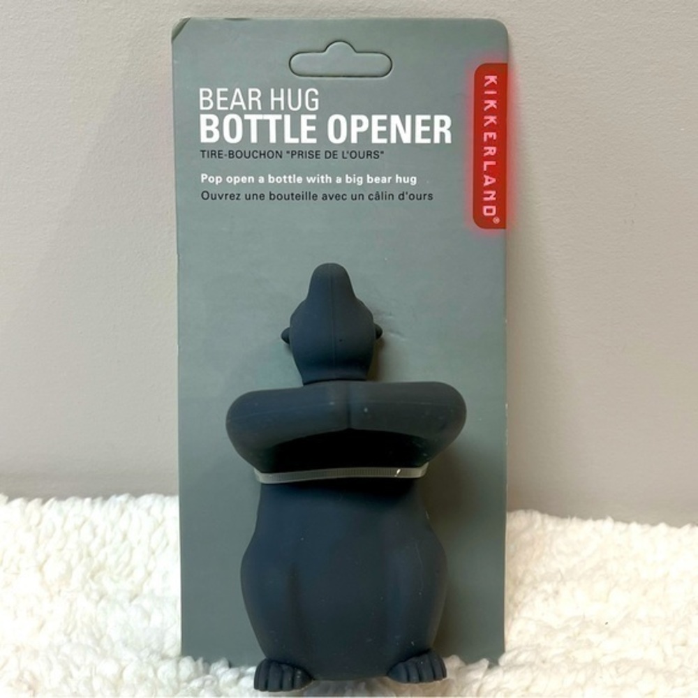 ☀️2/$14☀️Kikkerland “Beer Hug” Bottle Opener